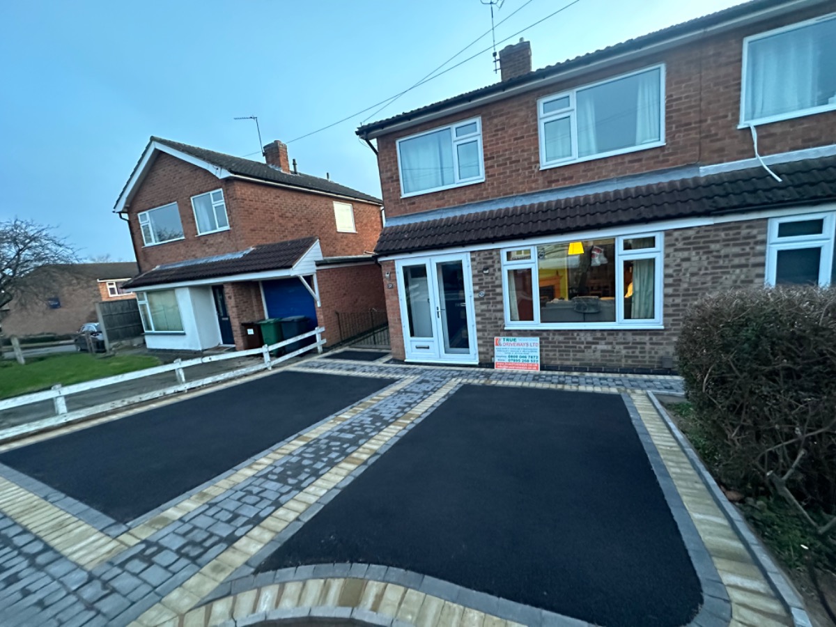 Driveway Specialist: Image 11